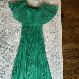 Stunning green accordion, off the shoulder,  formal maxi dress
